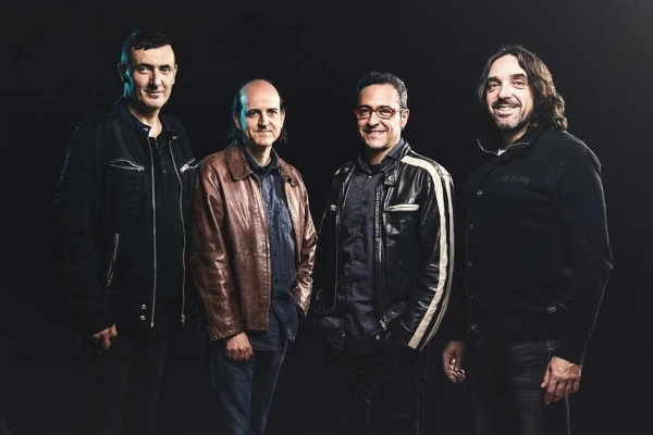 Lax’N’Busto