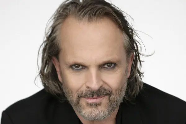 Miguel Bosé