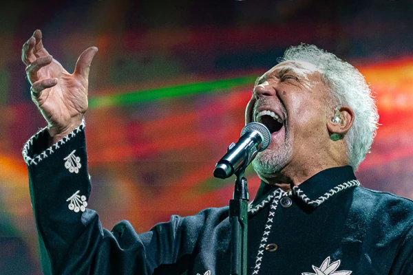 Tom Jones